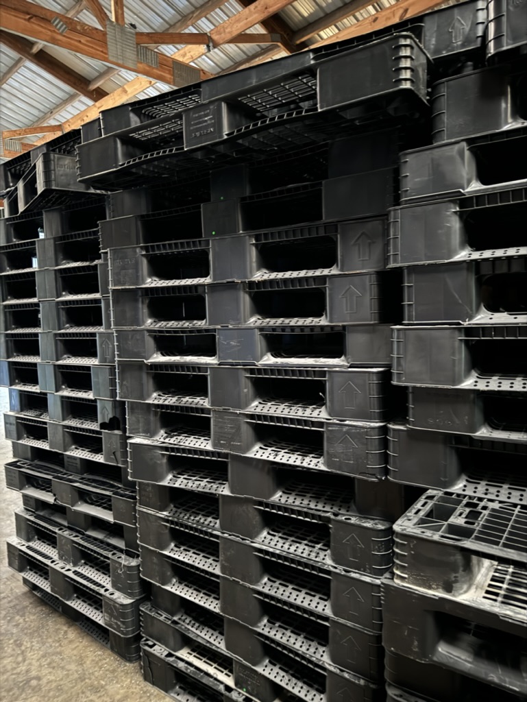 HDPE Plastic Pallets Stacked